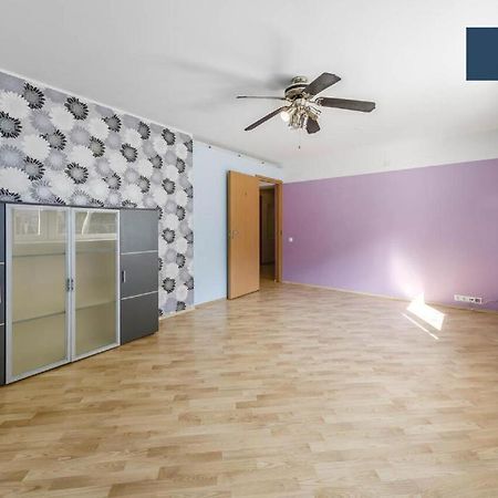 Bright Apartment Near Bus Statioon 塔林 外观 照片