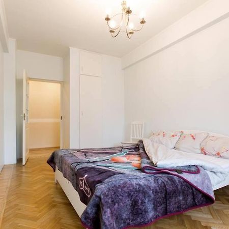 Bright Apartment Near Bus Statioon 塔林 外观 照片