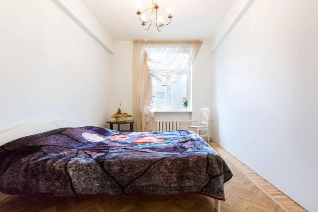 Bright Apartment Near Bus Statioon 塔林 外观 照片