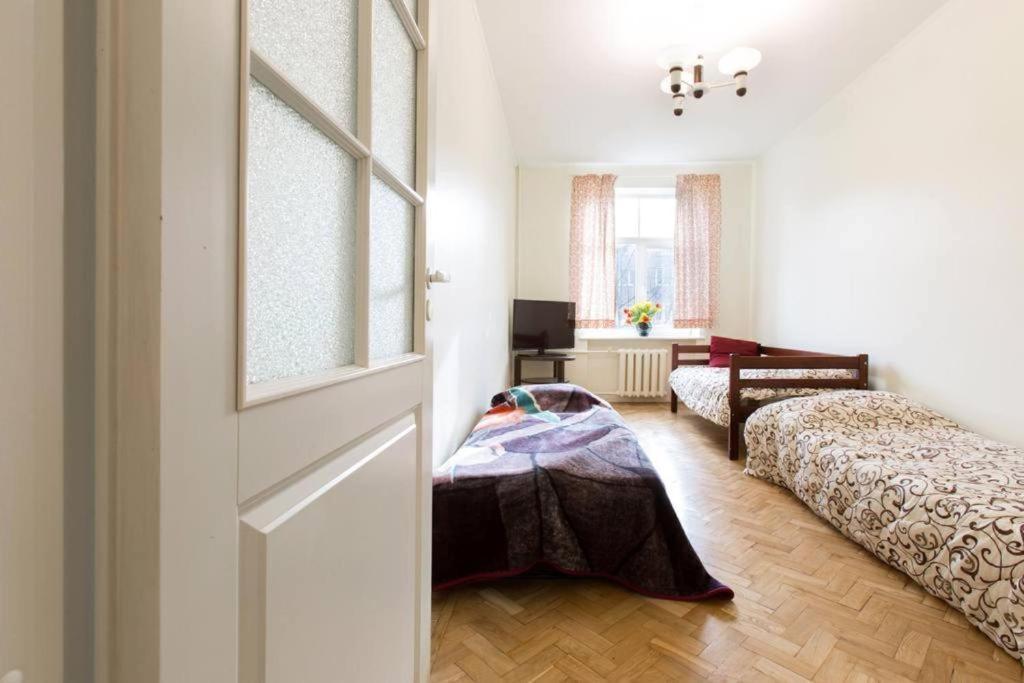 Bright Apartment Near Bus Statioon 塔林 外观 照片